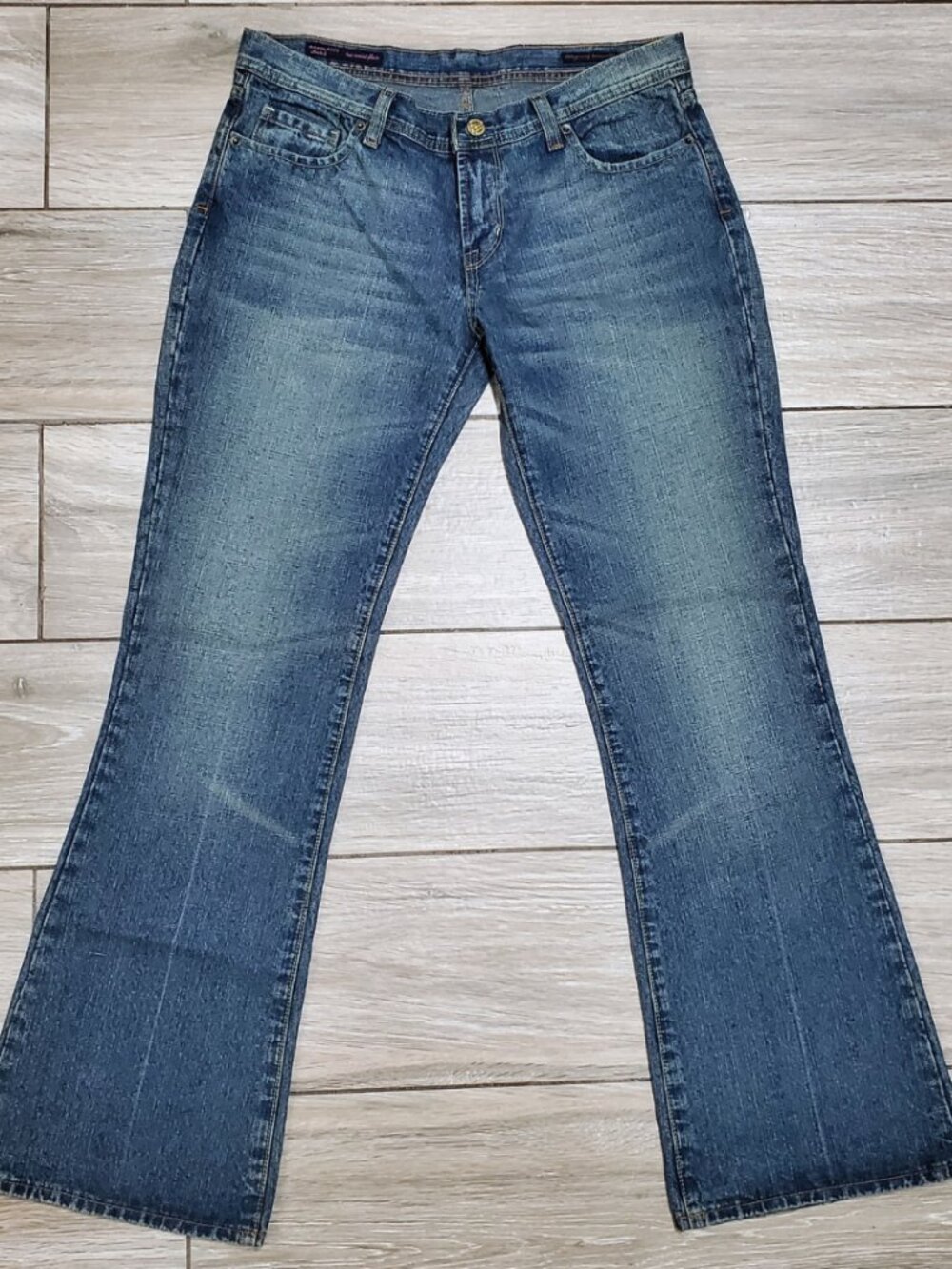 Citizens of Humanity Medium Wash Flare Jeans Size 30 Y2K - Picture 2 of 9